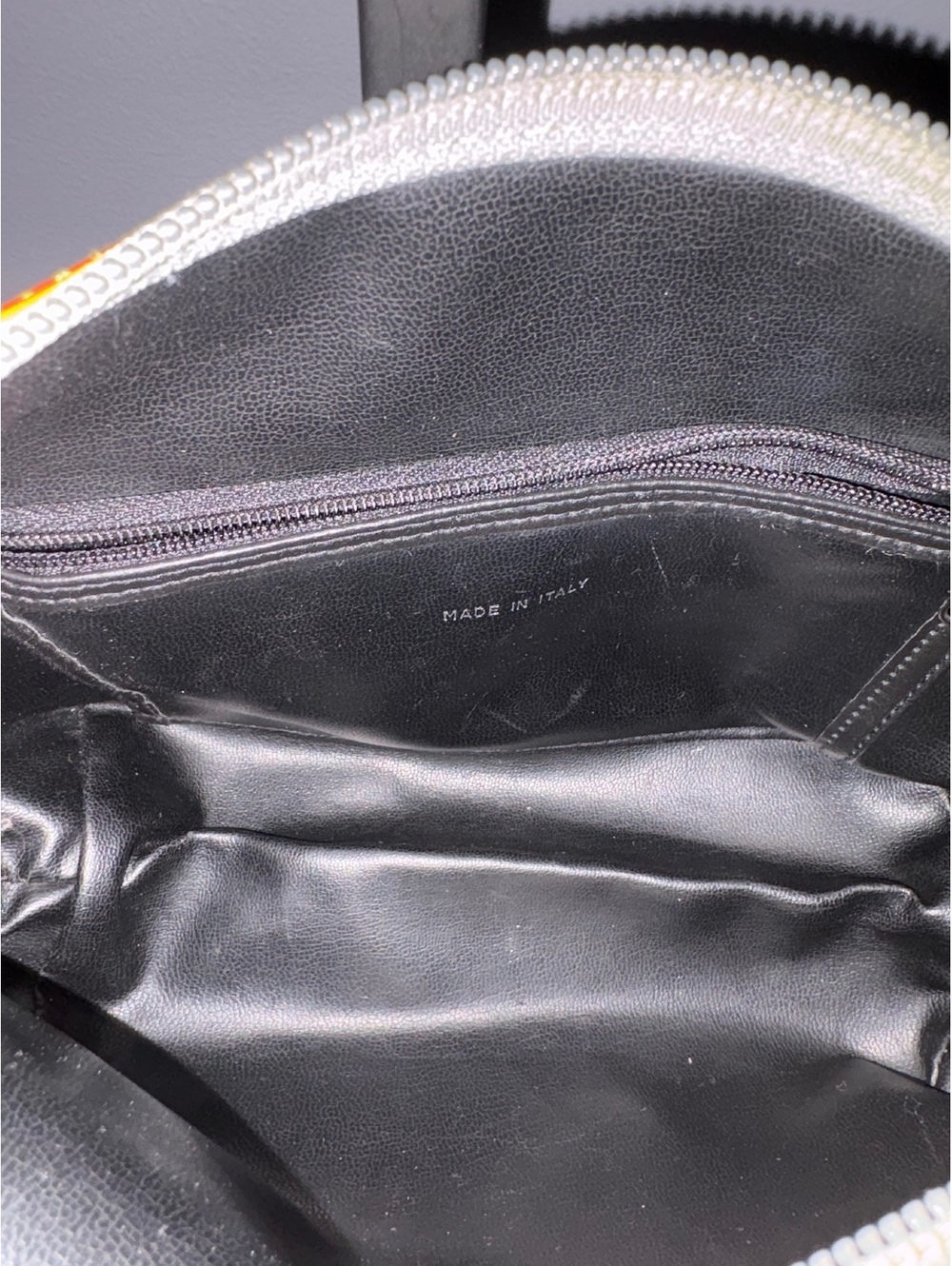 Alviero Martini 1st Class Relax Shoulder Bag - Picture 8 of 8